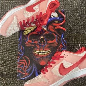 Strange Love Dunks [AUTHENTIC + W/ OG BOX]